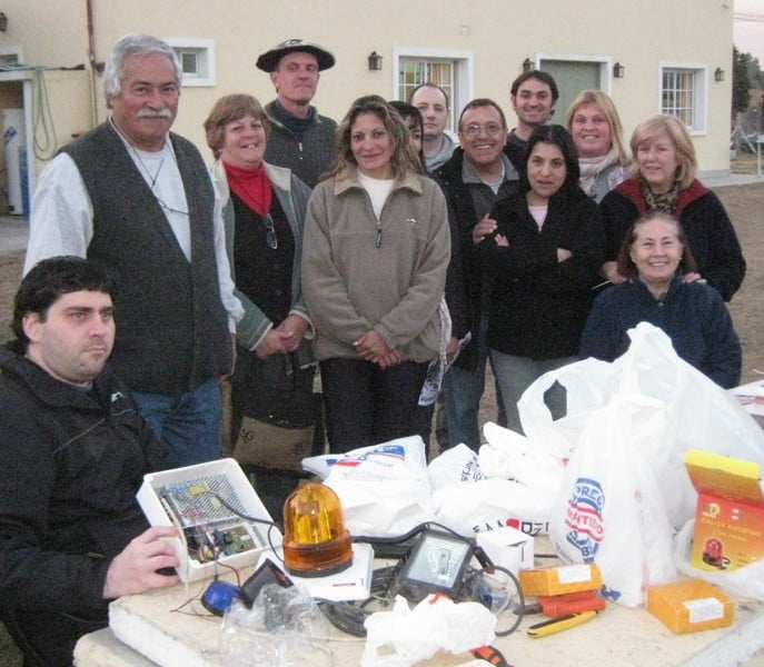 Comision Alborada Presidente Sandra Zanone, Vice Presidente Ruben Bonomo, Secretario Roberto Gallo, Pro Secretario Liliana Acosta, Tesorera Gladys Presente, Protesorera Ana Seri, Vocales Fernando Rodriguez; Miriam Piñeyro; Walter Garcia; Miguel Hass; Rosalía Sosa; Nora Fandiño. Revisores de cuenta Ruben Alagia; Carlos Giacometti; Alicia Retamal; Beatriz Alverte y Sareldo Ferreya.