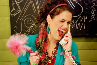 Los viernes a las 11 hs. es la cita por el canal de Telered Pilar (repite los sábados misma hora).