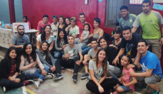Escuela Media N° 16. Alumnos de esa institución educativa llevaron adelante una Peña Solidaria en el Club Monterrey. Excelente trabajo que contó con el acompañamiento de la comunidad.
