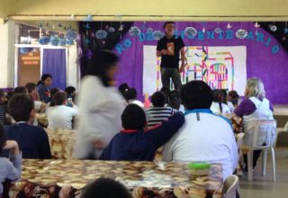 Presentación del libro escrito por alumnos de la escuela primaria Remedios de Escalada de San Martín, ubicada en el río Paraná Miní, en el Delta.