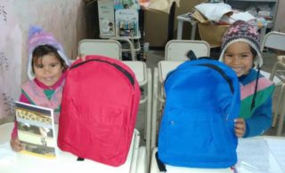 Juntamos útiles escolares para las escuelas N° 665 (Regino Sosante Medinala) y la escuela rural 1166, ambas de Santiago del Estero.