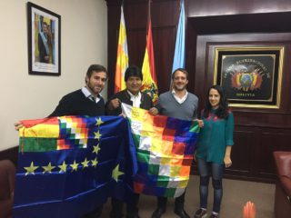 “Fue un experiencia muy positiva. Evo es un persona sencilla pero de firmes convicciones”, destacó Federico Achával. En la foto junto al presidente de Bolivia, Santiago Laurent y Lourdes Filgueira del Frente Pilarense. 