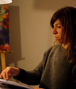 Victoria Abajian, artista plástica y defensora de los derechos de las mujeres: “Tenemos que mostrar que no somos un estereotipo de mujer. No es la mujer feminista militante ni la mujer machista la que está necesitando un cambio, sino que somos todas. Existe una gran cantidad de población femenina buscando igualdad de derechos”.